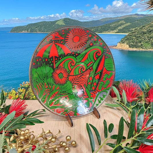 Kiwi Summer Red/Green Medium Bowl 310mm round w/stand - Fiery Creations Ltd