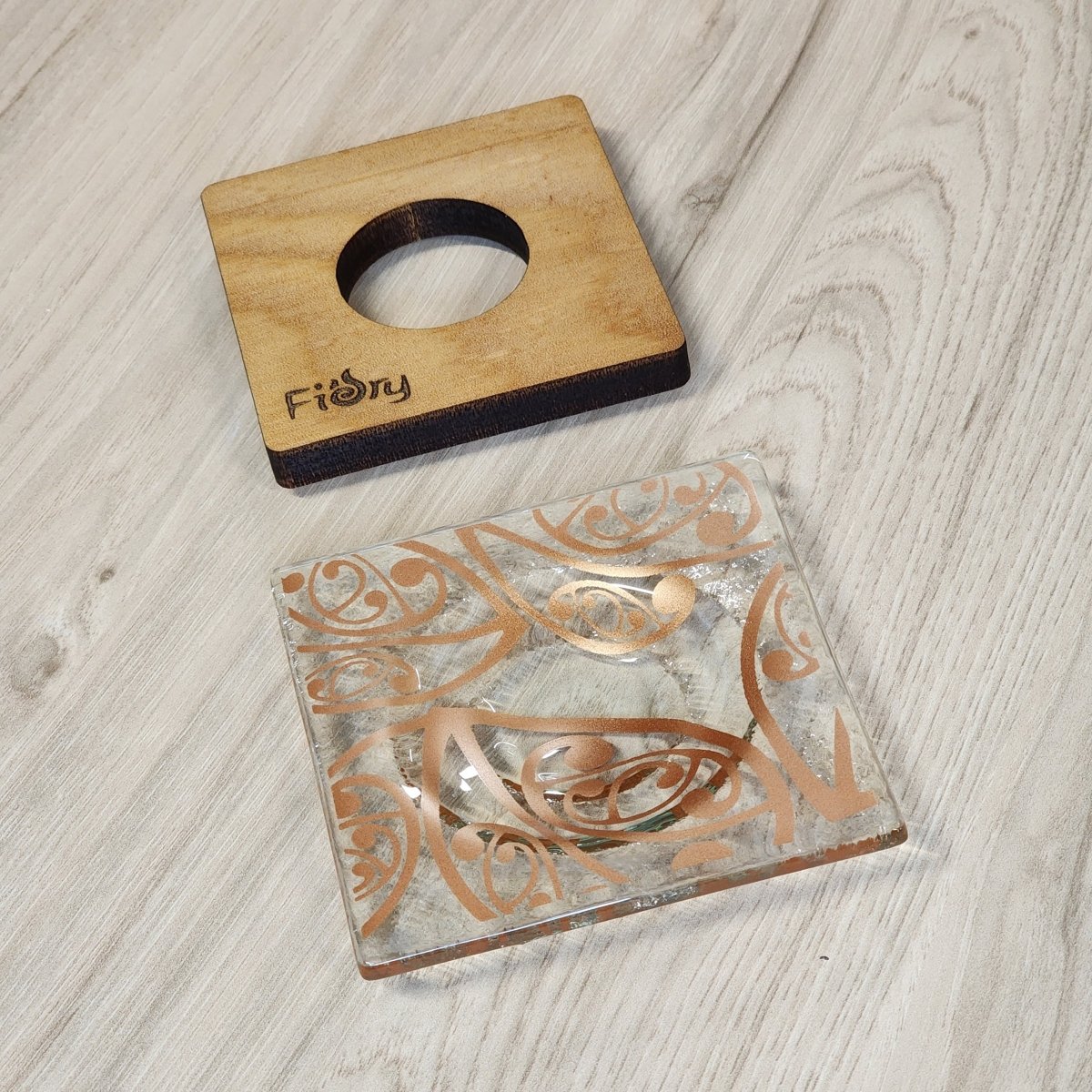 Small Kowhaiwhai Dish w/Rimu Base Copper - Fiery Creations Ltd