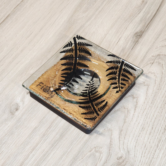 Small Fern Dish w/Rimu Base Black