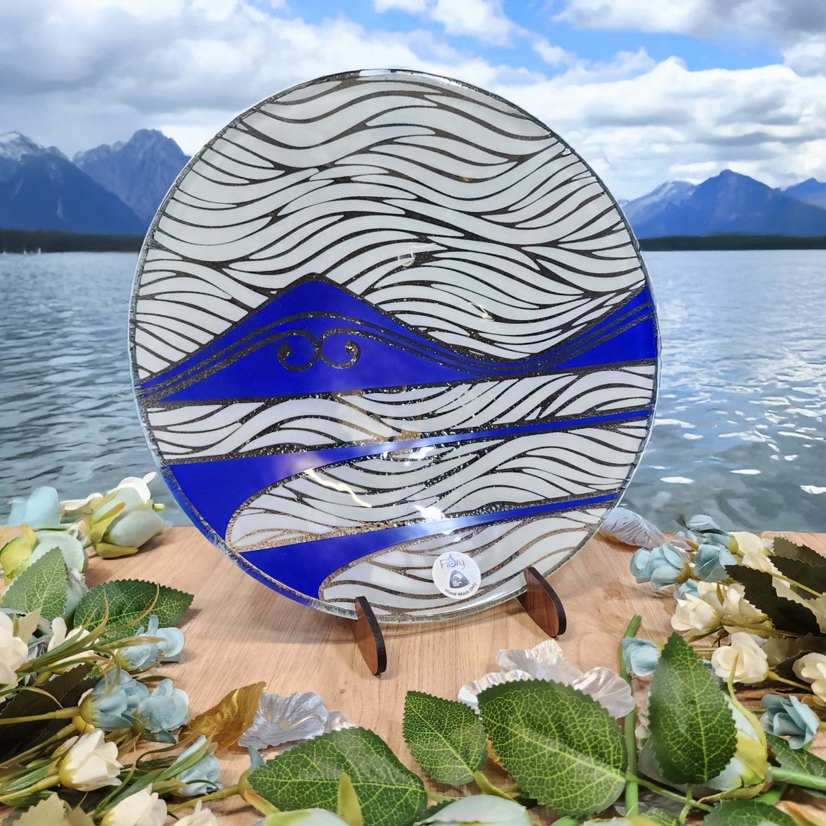 Te Maunga Blue/White Medium Bowl 310mm round w/stand - Fiery Creations Ltd